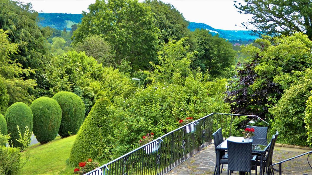Ranmore Rise Retreat In The Surrey Hills Доркинг Экстерьер фото